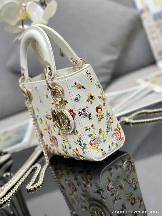 Tony Luxuries DI0R-20CM LADY 0325